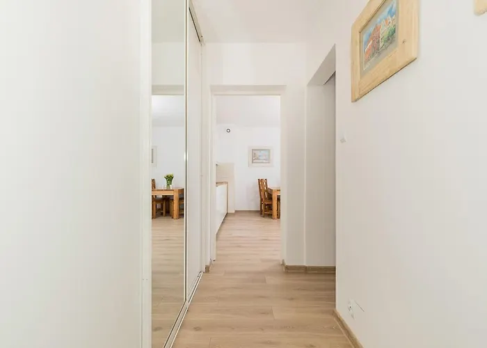 Jantar -port Ul. Westerplatte 코워브제크