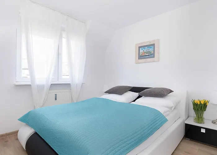 Jantar -port Ul. Westerplatte